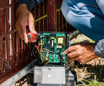 elite electronic gate sensor repair in Pico Rivera